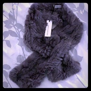 NWT Heartloom Sylvie Scarf Rabbit Fur in Gray